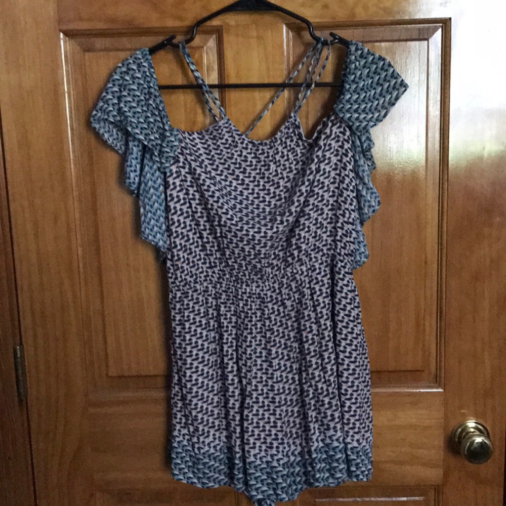 Patterned romper
